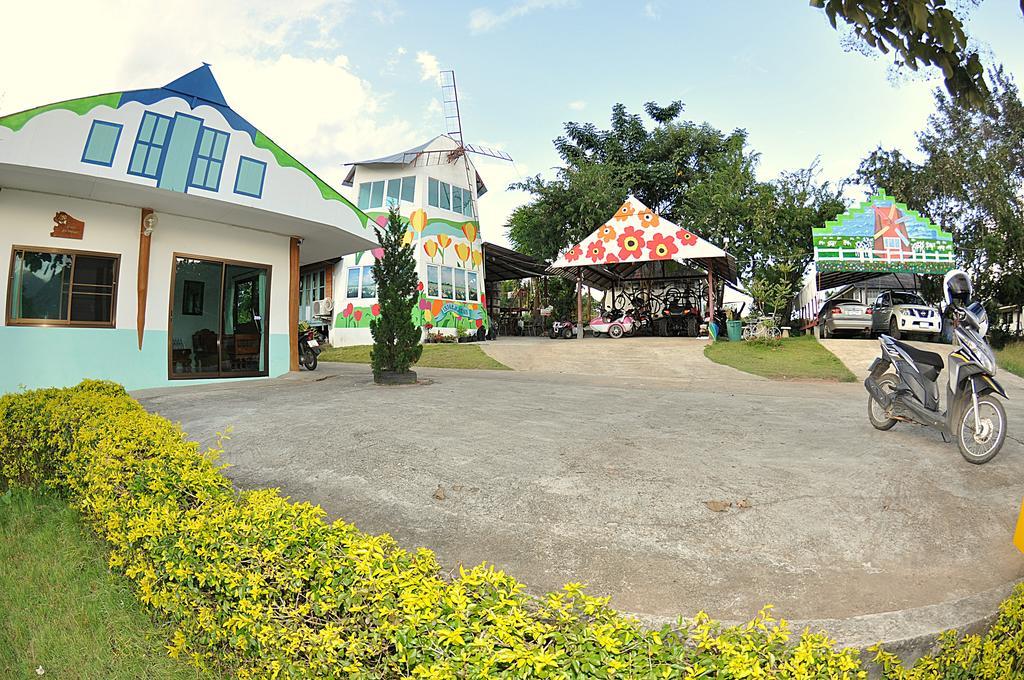 Pailaisi Resort Luaran gambar