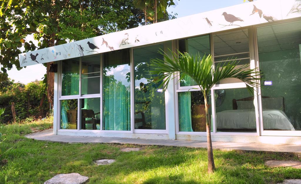 Pailaisi Resort Luaran gambar