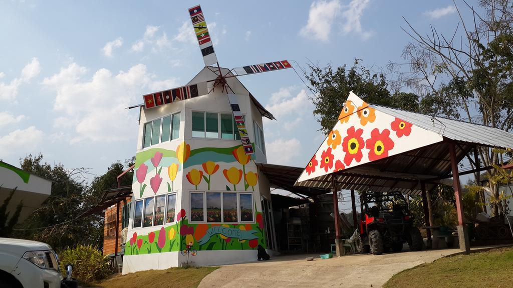 Pailaisi Resort Luaran gambar