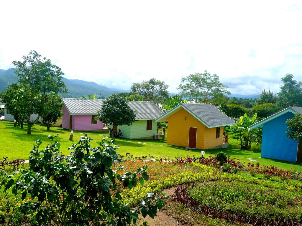 Pailaisi Resort Luaran gambar